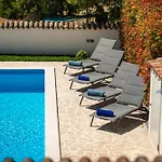 Casa Lampadina With Private Pool Vižinada