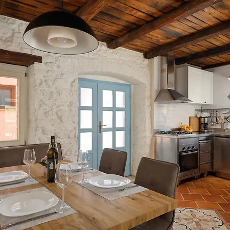 Villa Casa Lampadina With Private Pool