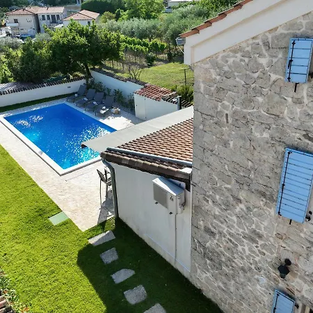 Casa Lampadina With Private Pool Vizinada