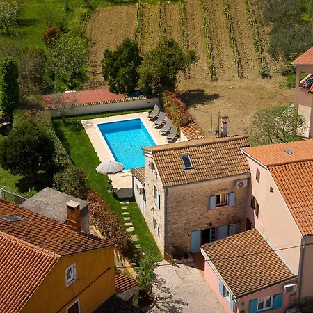 Casa Lampadina With Private Pool Villa
