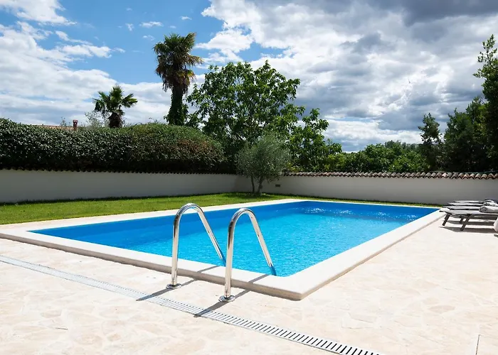 Casa Lampadina With Private Pool Βίλα Vižinada