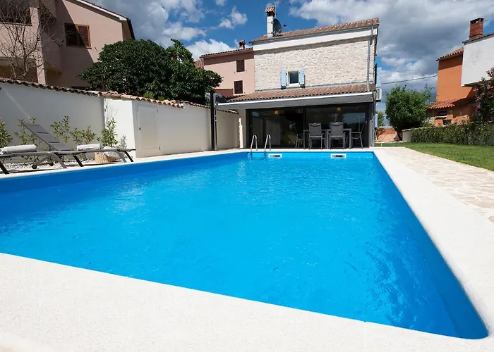 Casa Lampadina With Private Pool Vižinada